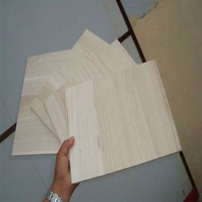 Vende diretamente Paulownia Madeira Taekwondo Treinamento Grau Tabuleiro de quebra 100-1220mm Largura