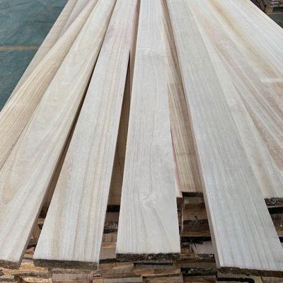 280-300 kg/m2 Densidade Painéis de madeira Paulownia em tamanho personalizado para móveis ecológicos