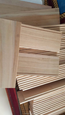 Eco-friendly 2440x1220 ou 1200x600 ou personalizado Paulownia Board com madeira natural