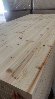 Mobiliário de madeira maciça guarda-roupa porta de armário Core de cama de mesa com teor de umidade 8%-12%