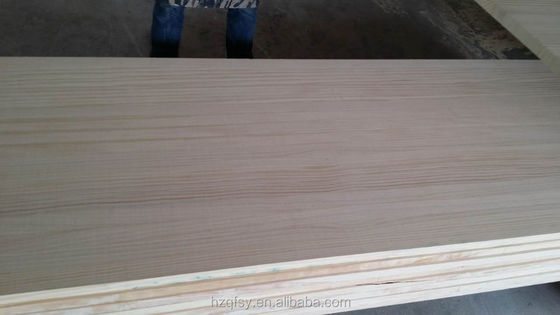 Painel de pinho sólido personalizável Painel de pinho de madeira natural ou branqueado Grau BC