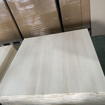 8%-12% Teor de humidade Tabuleiro de álamo Tabuleiro sólido de folheado branqueado para construção de edifícios