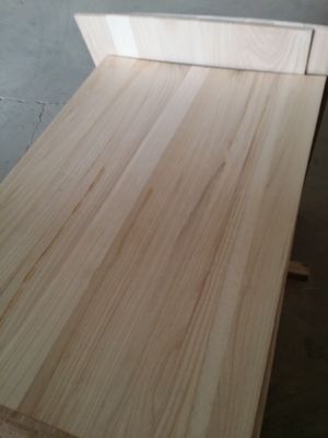Serviço pós-venda E1/E0 Grade Edge Glue Poplar Solid Board for Modern Interior Hotel