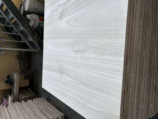 Mesa de madeira de tamanho personalizado com painel de Paulownia branqueado e tamanho 2440x1220 ou 1200x600