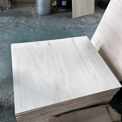 AA Painel de madeira Paulownia Tabuleiro Paulownia chinês 2440x1220 ou 1200x600 ou personalizado