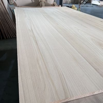 Home AA Painel de madeira feito de madeira Paulownia para design de casa natural em acabamento de madeira natural