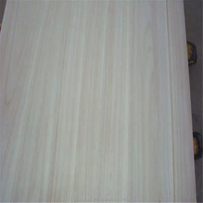 Preços de madeira de Paulownia lisa e lixa de superfície para necessidades de decoração de casa de cor natural