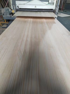 5mm Radiata Pinho Tabuleiro de Madeira Sólida Fina Tabuleiro de Madeira Grade AB 2440x1220mm Personalizado