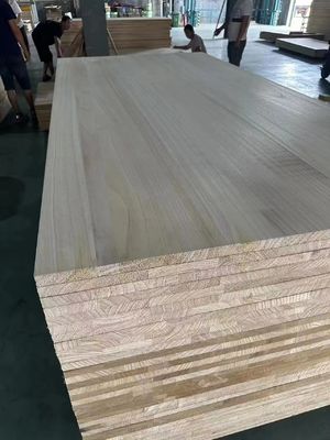 Moderno Design Paulownia Boards de madeira metro cúbico com suporte técnico online e durável