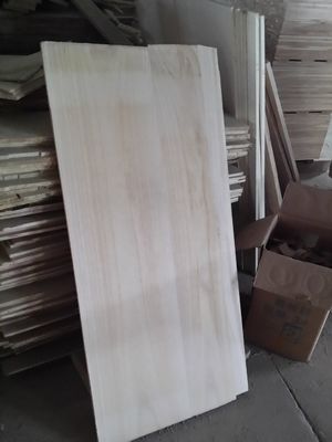 100-1220 mm Largura Tabuleiro de madeira de pinho de álamo Paulownia para mobiliário de escritório