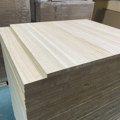 910 x 910 mm Taxa personalizada Painel de madeira de pinheiro com textura natural