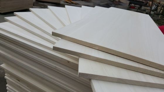 100mm-2440mm comprimento de tábua de abóbora branqueada para sala de estar Qingfa madeira de abóbora natural