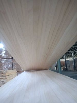 Folhas sólidas de Paulownia Snowboard Madeira Core Estilo de Design Tradicional