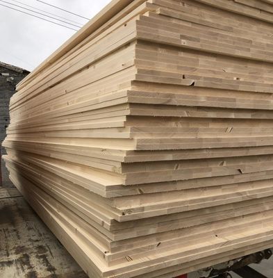 Teor de humidade 8-12% superfície lisa lixa abeto madeira durável