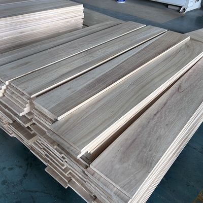 Tabela de madeira maciça personalizada de 2440x1220 ou 1200x600 com teor de umidade de 8% a 12%