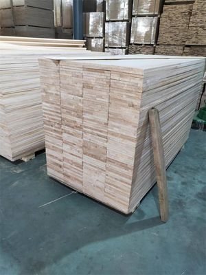 8%-12% de teor de humidade Painel de madeira de Paulownia para produção de painéis personalizados de caixões de madeira