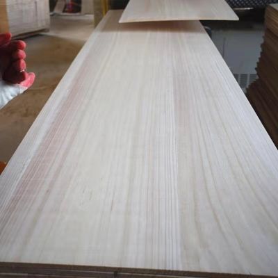 FSC Certified Paulownia Wood Edge Glued Finger Joint Solid Wood Board M3 para Mobiliário