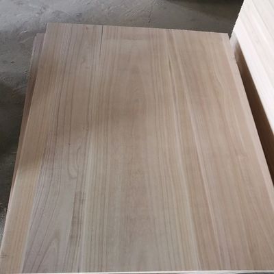 FSC Certified Paulownia Wood Edge Glued Finger Joint Solid Wood Board M3 para Mobiliário