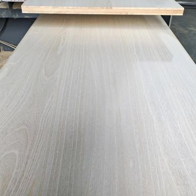 Placa de madeira de Paulownia sólida de três camadas para porta Tempo de produção 5-15 dias Cor natural