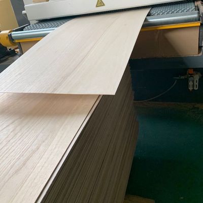 Capacidade de solução do projeto Painel de madeira fina de 1,5 mm com peças de reposição gratuitas garantidas