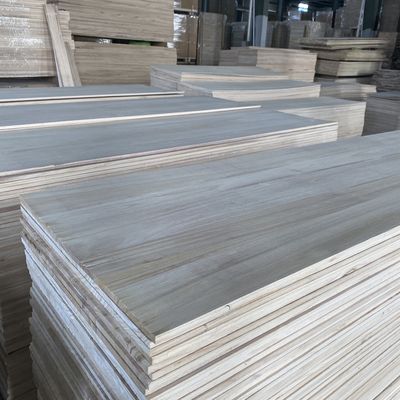 Fabricação de madeira em casa Densidade 8 mm Tábuas de madeira Paulownia com Densidade 280-300kgs/cbm