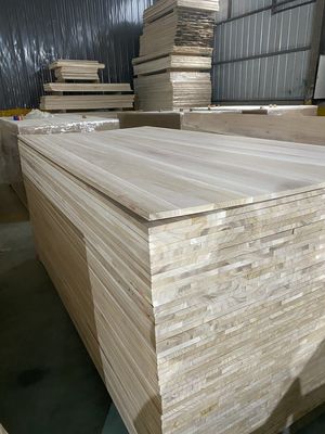 Dimensões personalizadas de madeira de borda de cola Paulownia 1220x2440 para devolução e substituição