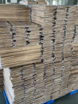 Taxa personalizada de Paulownia natural queimada de grau AB Prateleiras flutuantes para necessidades flutuantes
