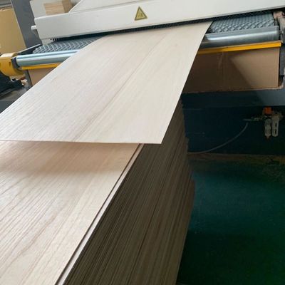 5 mm de espessura Madeira sólida de Paulownia com tempo de produção 5-15 dias em cor natural